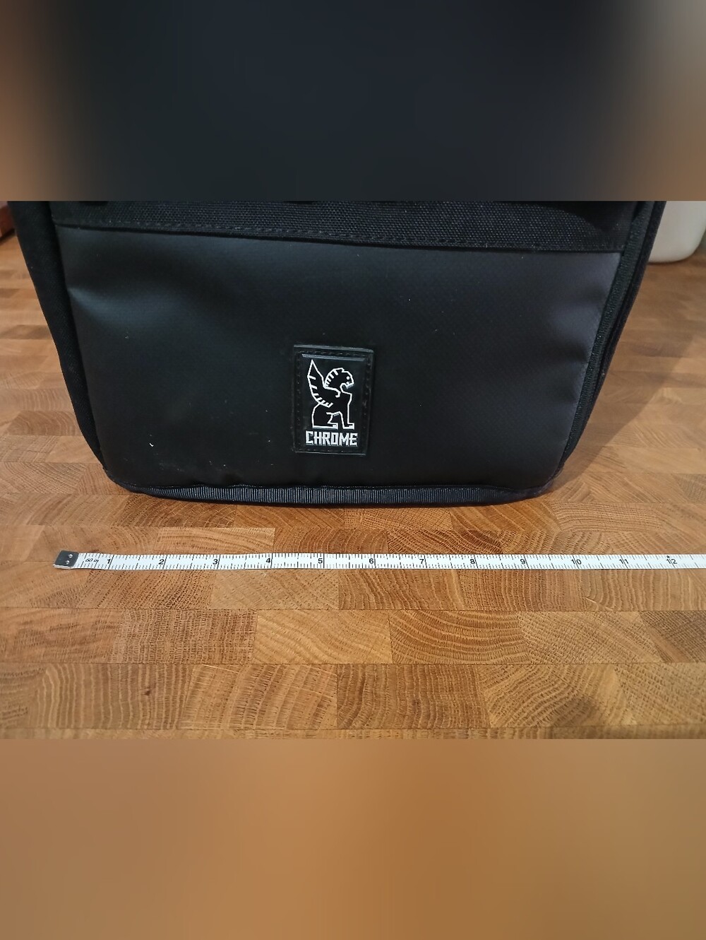 Chrome Camera Bag - Picture 9 of 11